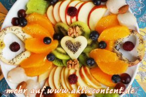 Rohkost und Superfoods. Entdecke die Vorteile einer Rohkost-Ernährung und die Kraft von Superfoods. Erfahre, wie du dich gesund und ausgewogen ernähren kannst, ohne auf tierische Produkte zurückzugreifen.